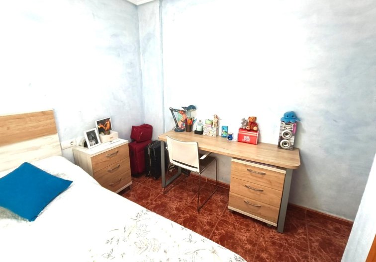 Resale - Apartment - Torrevieja - Centro