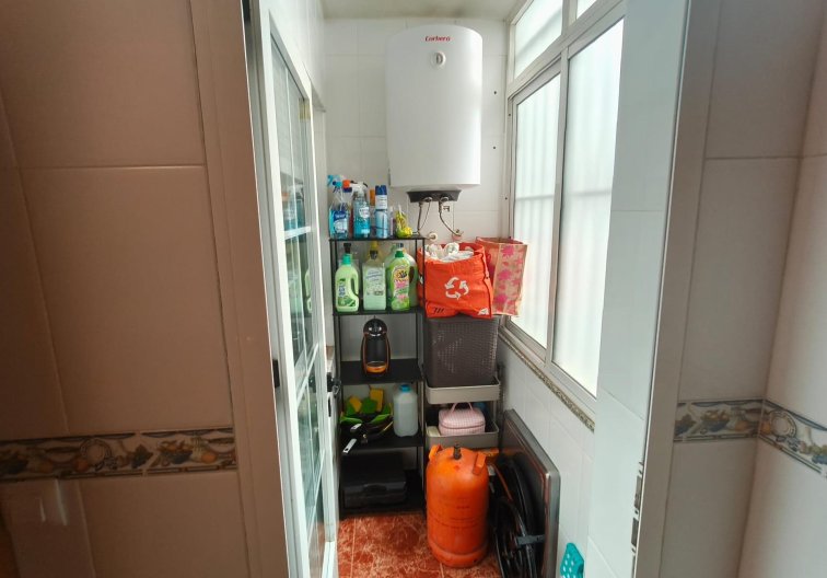 Resale - Apartment - Torrevieja - Centro