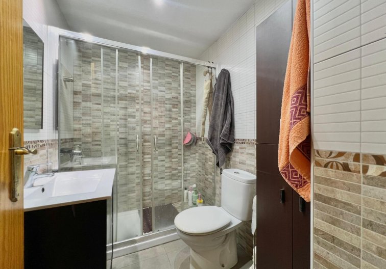 Wiederverkauf - Wohnung - Torrevieja - Puerto Deportivo