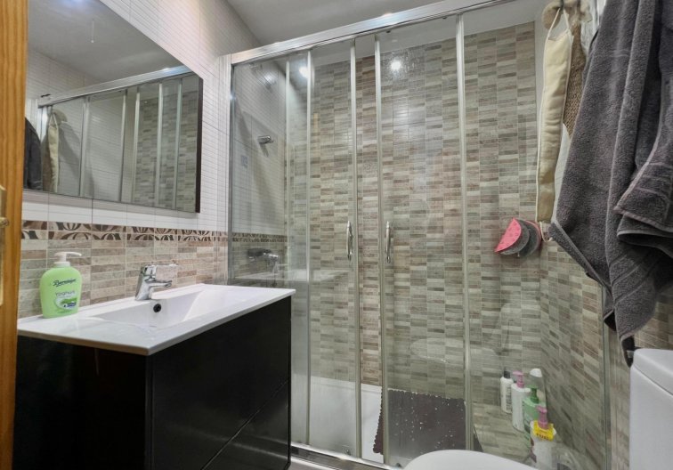 Wiederverkauf - Wohnung - Torrevieja - Puerto Deportivo