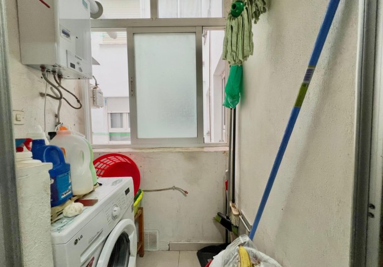 Wiederverkauf - Wohnung - Torrevieja - Puerto Deportivo