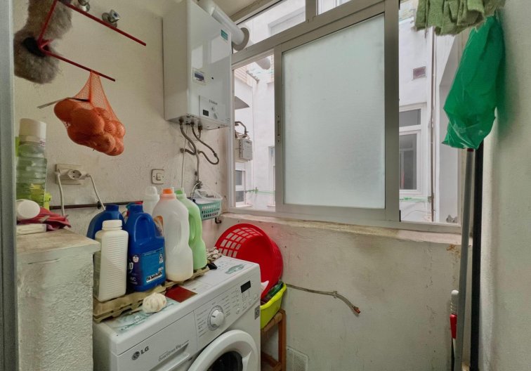 Wiederverkauf - Wohnung - Torrevieja - Puerto Deportivo