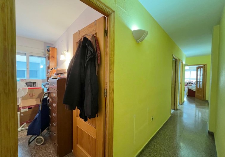 Wiederverkauf - Wohnung - Torrevieja - Puerto Deportivo