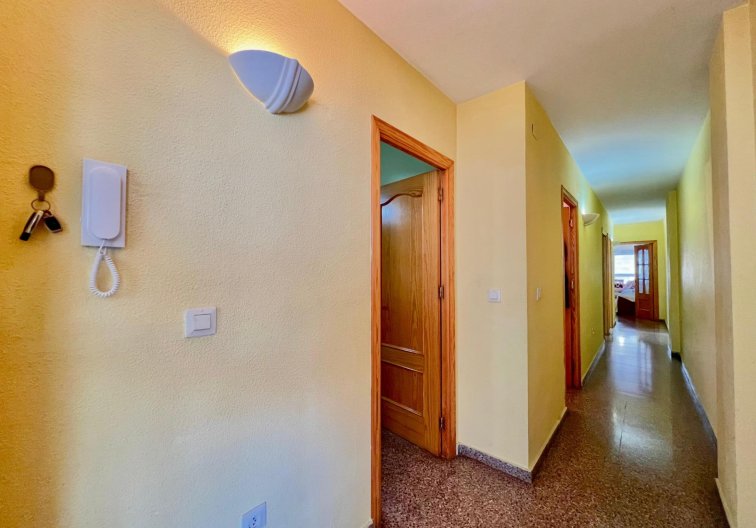 Wiederverkauf - Wohnung - Torrevieja - Puerto Deportivo