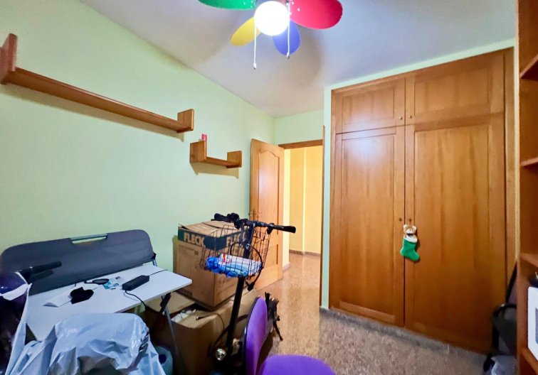 Wiederverkauf - Wohnung - Torrevieja - Puerto Deportivo