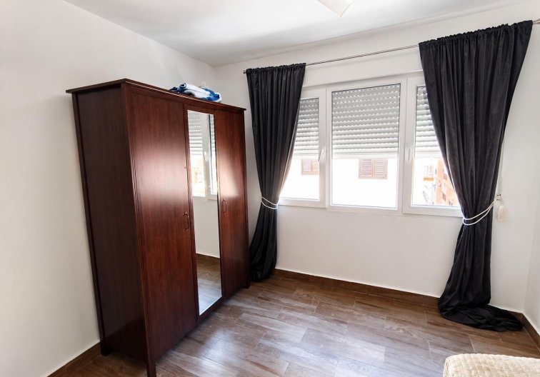 Resale - Apartment - Torrevieja - Playa del Cura