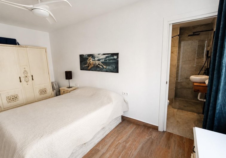 Resale - Apartment - Torrevieja - Playa del Cura