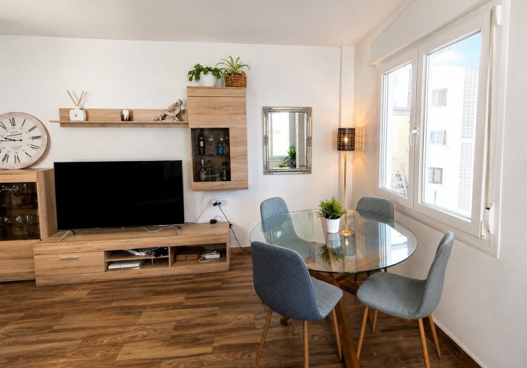 Resale - Apartment - Torrevieja - Playa del Cura