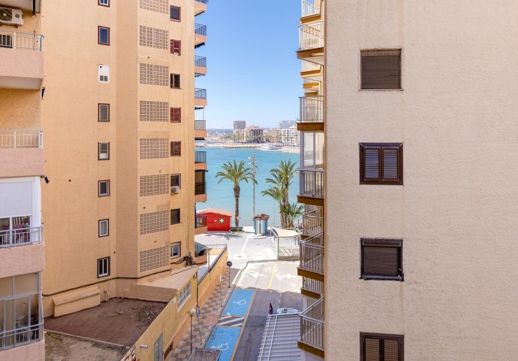 Resale - Apartment - Torrevieja - Playa del Cura