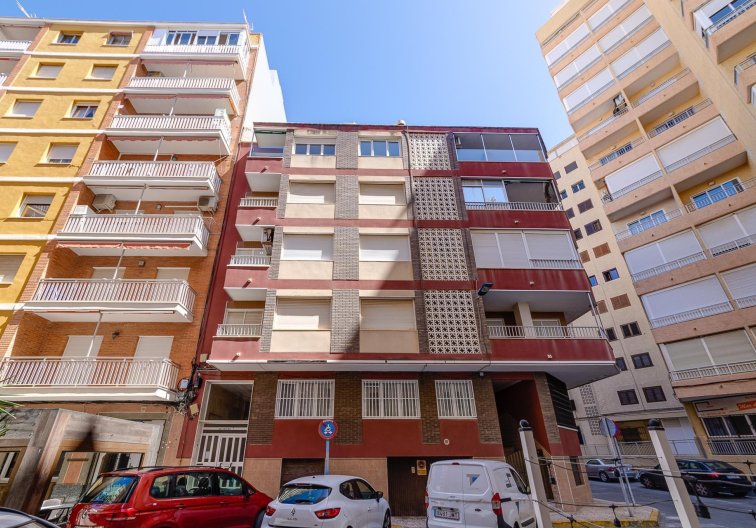 Resale - Apartment - Torrevieja - Playa del Cura