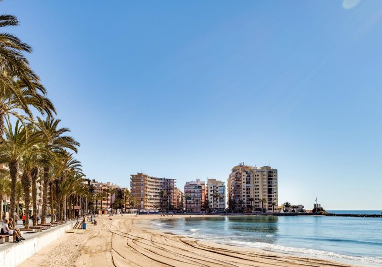Resale - Apartment - Torrevieja - Playa del Cura