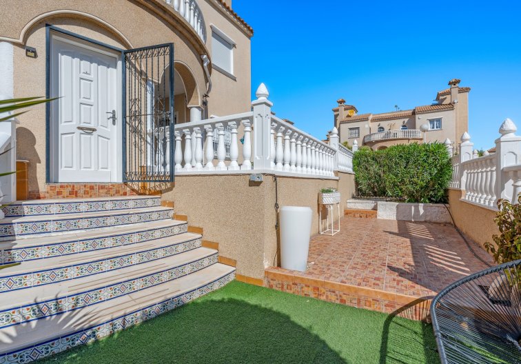 Wiederverkauf - villa - Villamartin - Costa Blanca