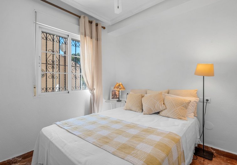 Wiederverkauf - villa - Villamartin - Costa Blanca