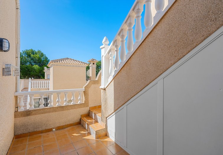 Wiederverkauf - villa - Villamartin - Costa Blanca