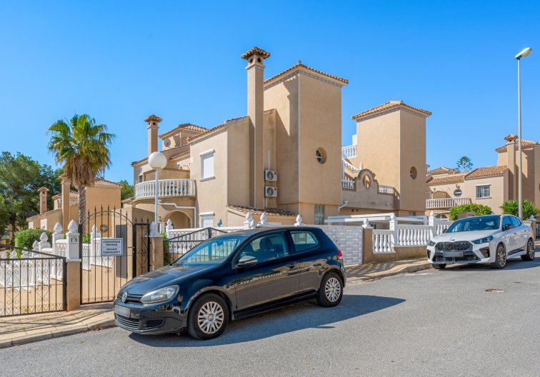 Wiederverkauf - villa - Villamartin - Costa Blanca