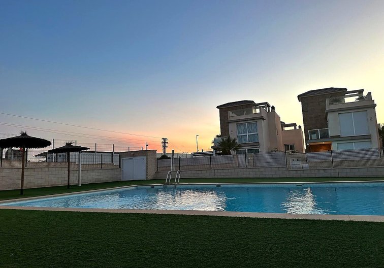 Segunda mano - Apartamento  - Torrevieja - Torreta Florida