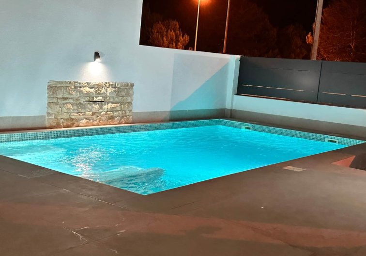 Herverkoop - villa - Dolores - Costa Blanca
