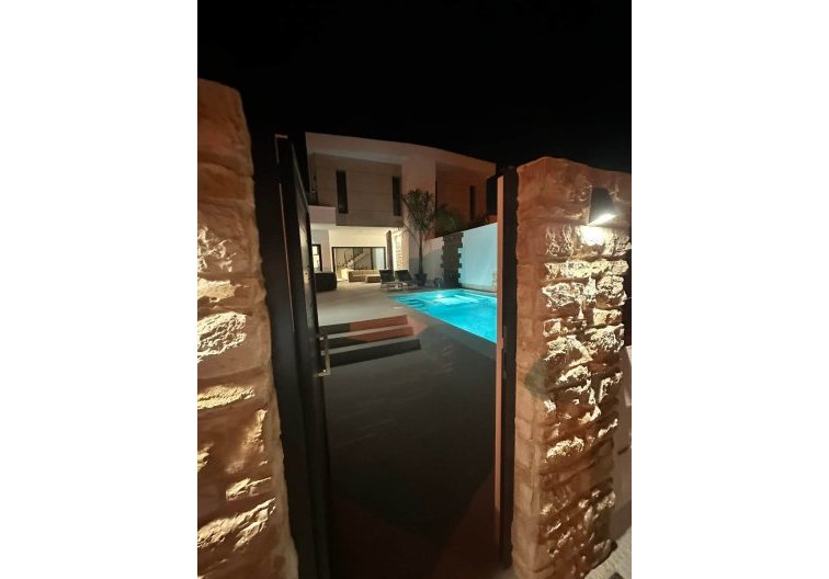 Herverkoop - villa - Dolores - Costa Blanca