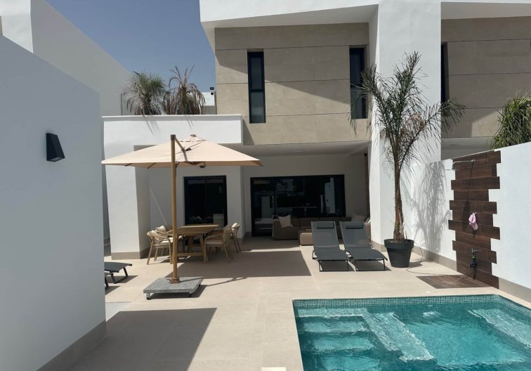 Herverkoop - villa - Dolores - Costa Blanca