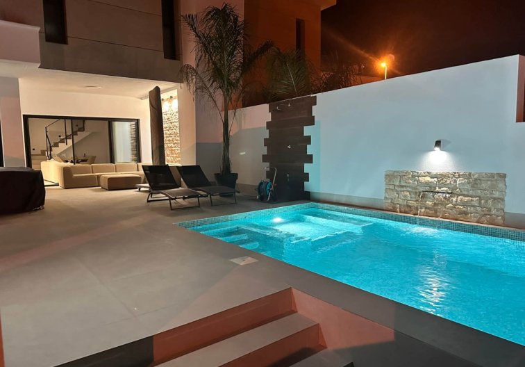 Herverkoop - villa - Dolores - Costa Blanca