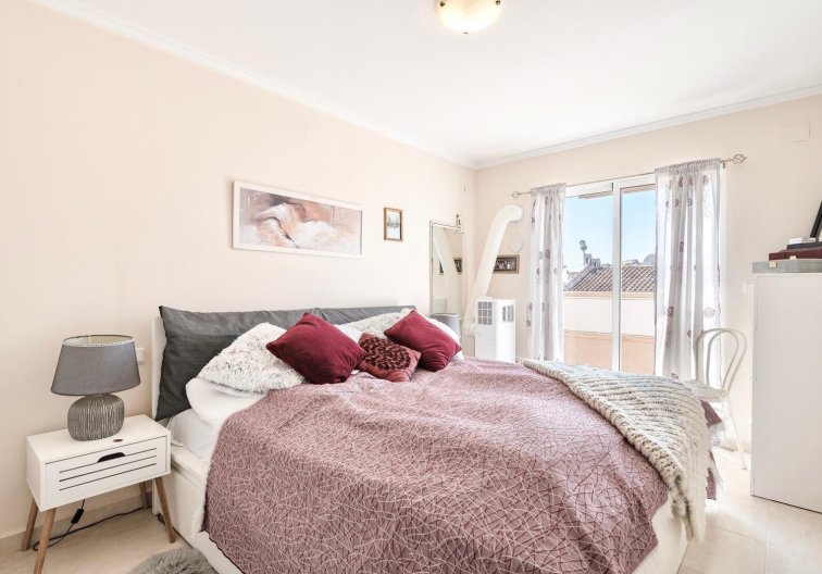 Herverkoop - town house - Torrevieja - Costa Blanca