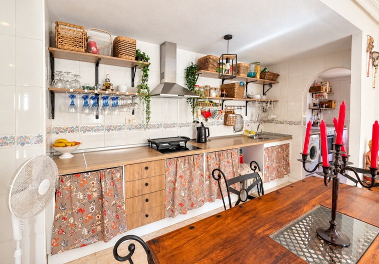 Wiederverkauf - town house - Alicante - Costa Blanca