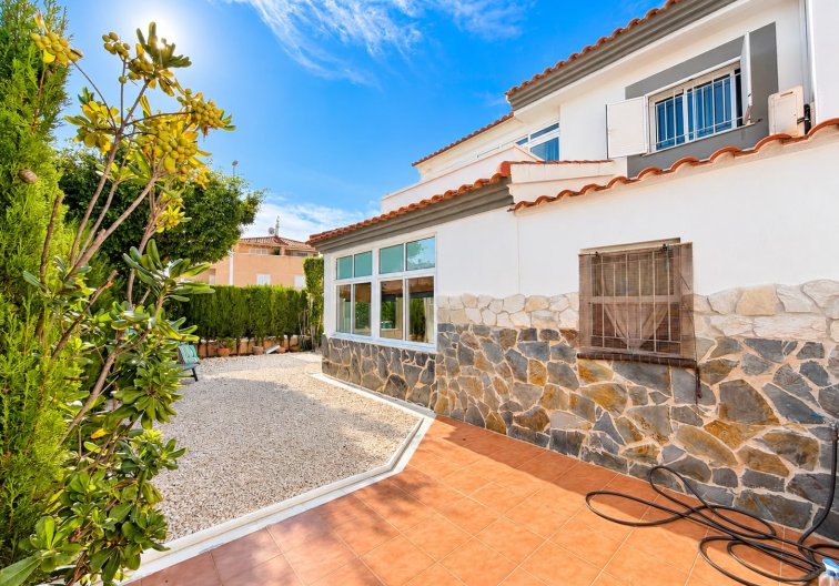 Wiederverkauf - town house - Alicante - Costa Blanca