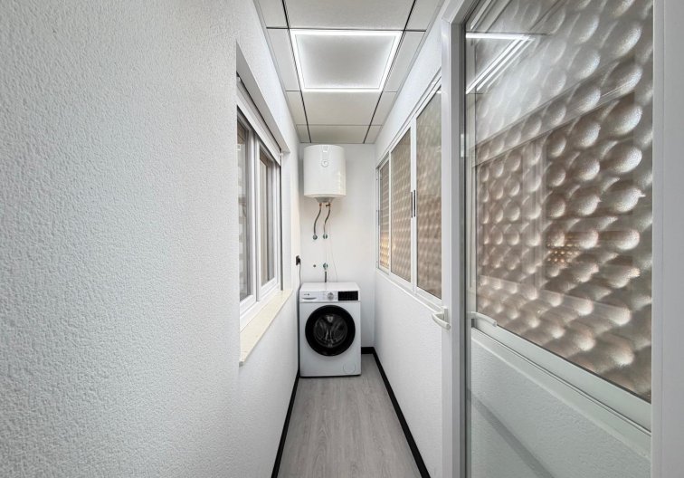 Wiederverkauf - Wohnung - Torrevieja - Playa del Cura