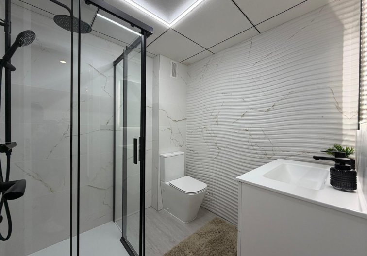 Wiederverkauf - Wohnung - Torrevieja - Playa del Cura