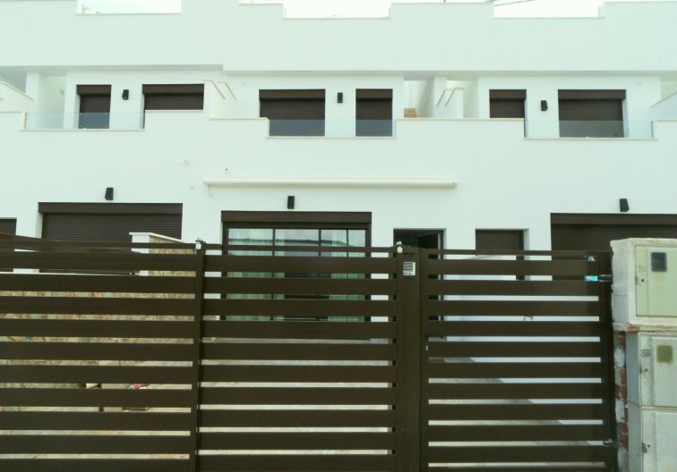 New Build - villa - Pilar de la Horadada - parque Andromeda