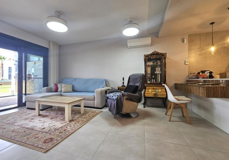 Wiederverkauf - Wohnung - Guardamar del Segura - Urbanizaciones