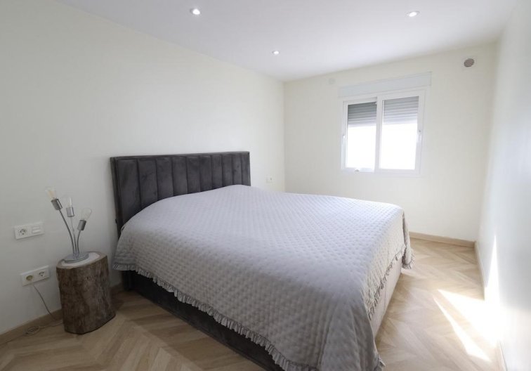 Segunda mano - villa - Torrevieja - Costa Blanca