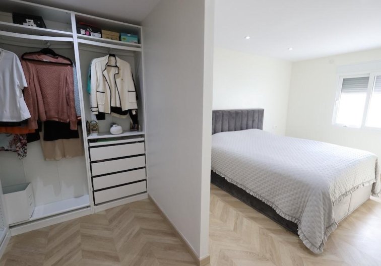 Segunda mano - villa - Torrevieja - Costa Blanca
