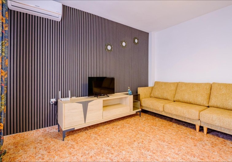 Resale - Apartment - Torrevieja - Playa del Cura