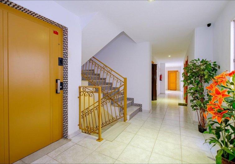 Resale - Apartment - Torrevieja - Playa del Cura