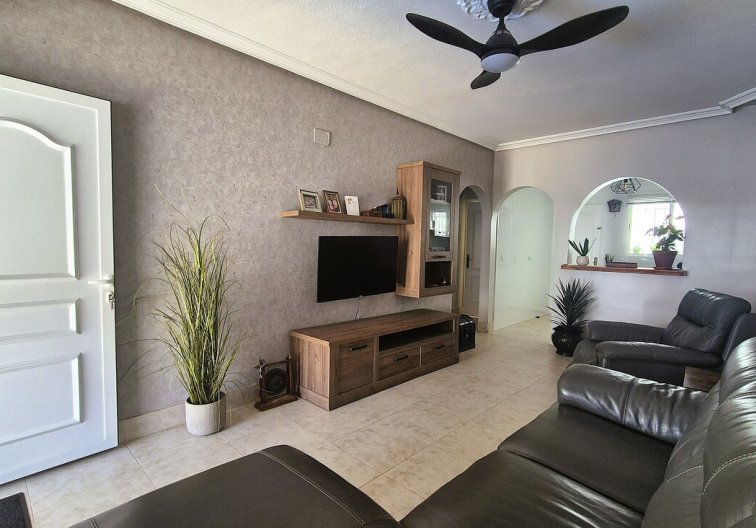 Wiederverkauf - Semi Detached - Villamartin - Costa Blanca
