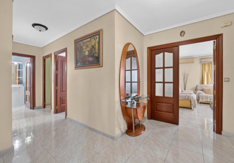 Wiederverkauf - Wohnung - Torrevieja