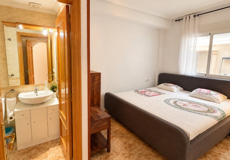Wiederverkauf - Bungalow - Punta Prima - Costa Blanca