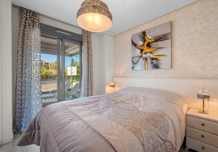Resale - Apartment - Orihuela Costa - Los Dolses
