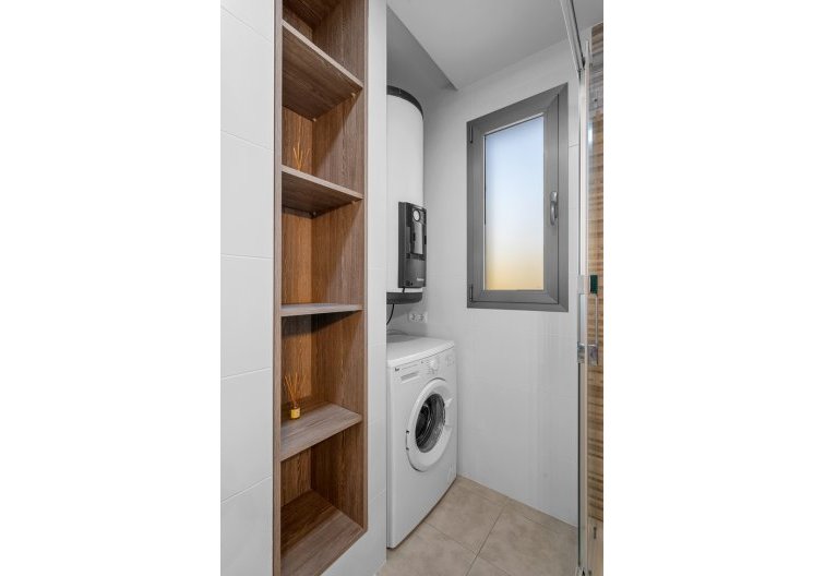 Resale - Apartment - Orihuela Costa - Los Dolses
