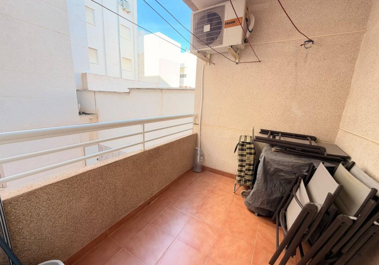 Resale - Apartment - Torrevieja - Centro