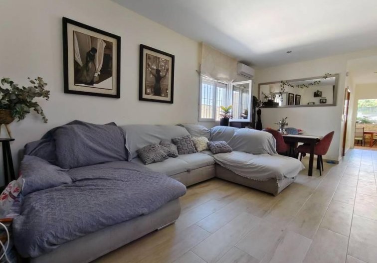 Herverkoop - villa - Torrevieja - Torreta Florida
