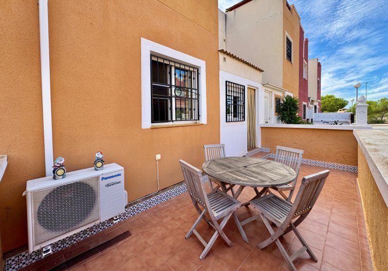 Wiederverkauf - Wohnung - Orihuela Costa - Costa Blanca