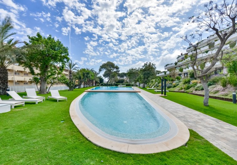 Resale - Apartment - Alfas del Pí - Albir