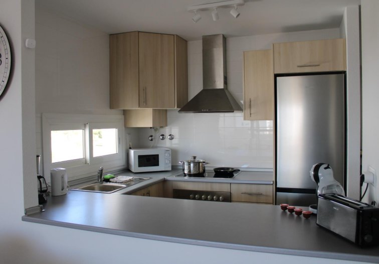 Segunda mano - Apartamento  - Roldan - Inland