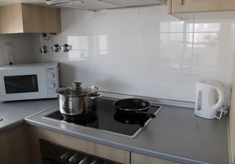 Segunda mano - Apartamento  - Roldan - Inland