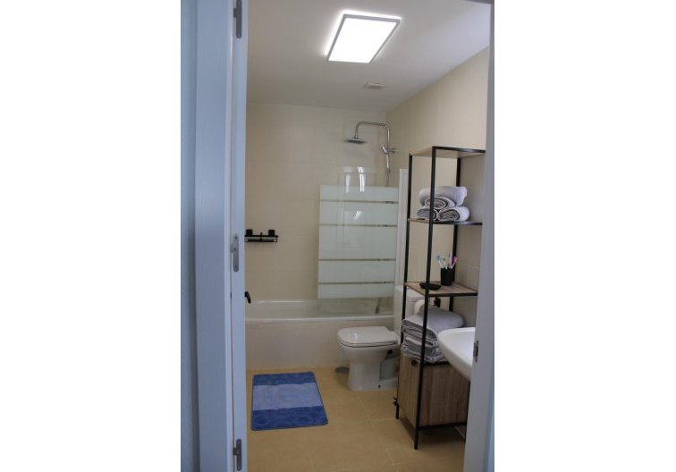 Segunda mano - Apartamento  - Roldan - Inland