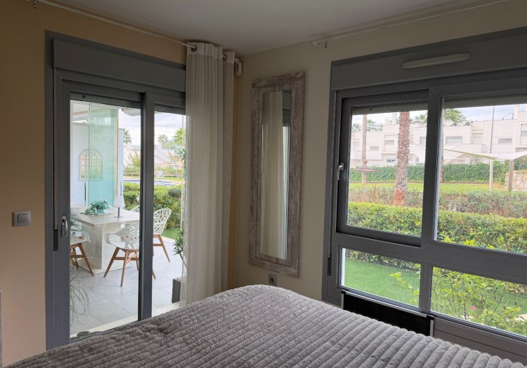 Wiederverkauf - Wohnung - Vistabella Golf Entre Naranjos - Inland