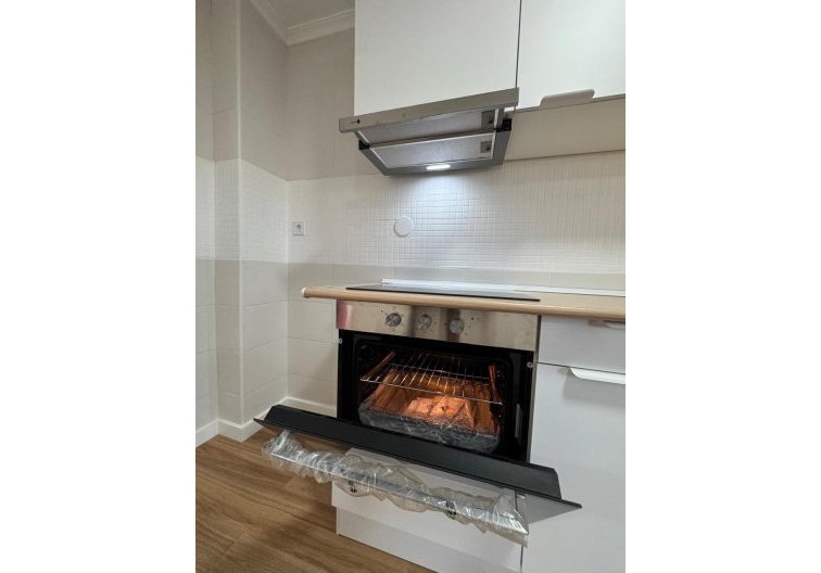 Resale - Apartment - Torrevieja - Centro