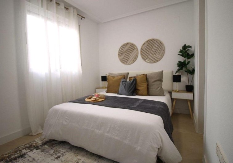 Resale - Apartment - Torrevieja - Centro